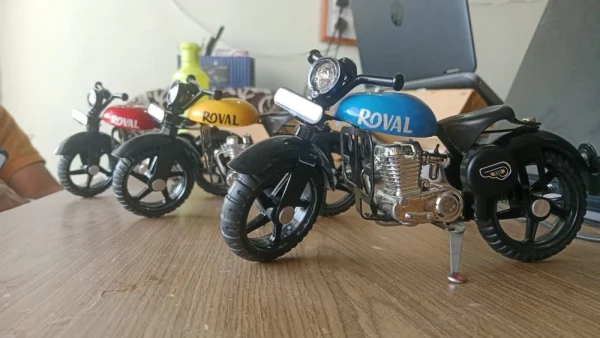 Metal Bullet Bike Toy - Image 3