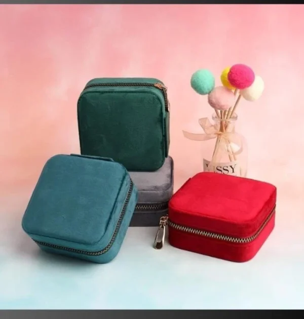 Velvet Jewellery Box For Woman ,Travel Earrings Organiser Box,Best For The Gifting