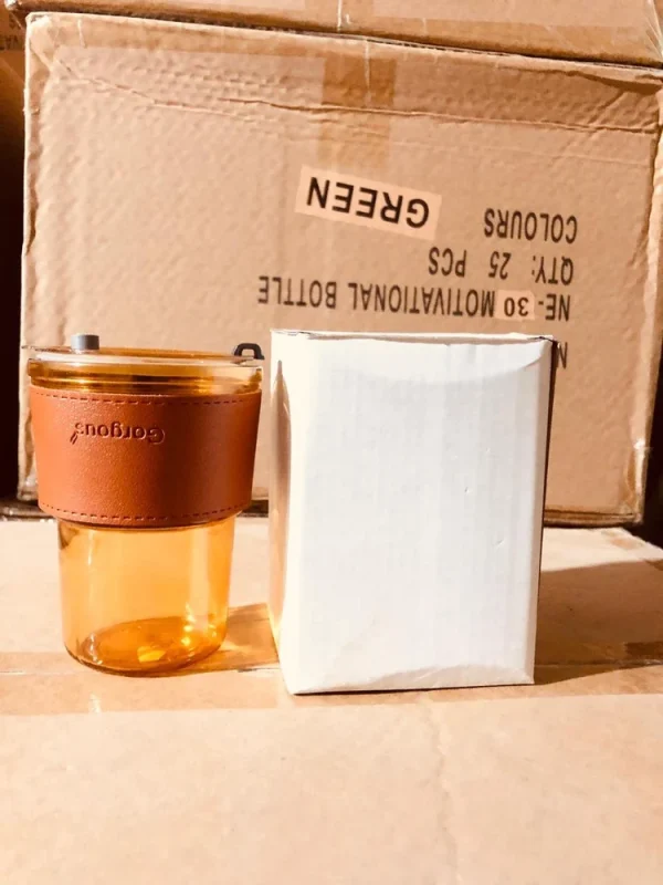 Glass Mug With Straw And Cover 400 ml