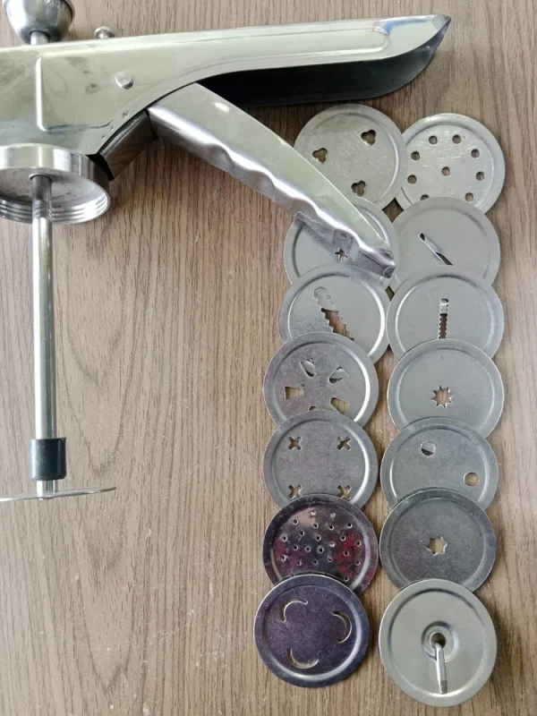 Stainless Steel Kitchen Press With Different Types Of Jali - Image 3